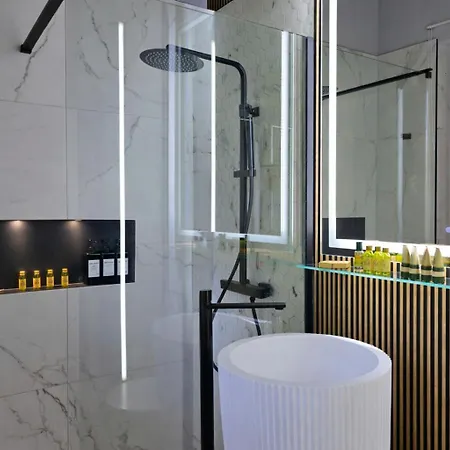 Ermes Saturnia Πανσιόν 4*